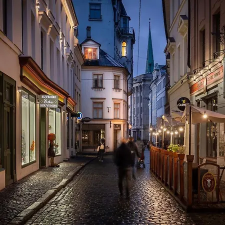 Vintage Old Town